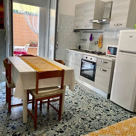Apartment Scauri *