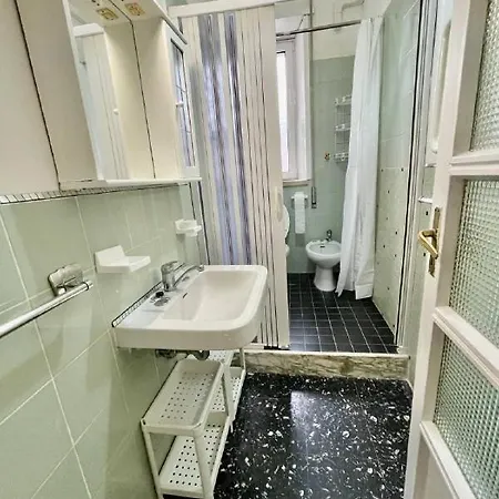Scauri Apartment *