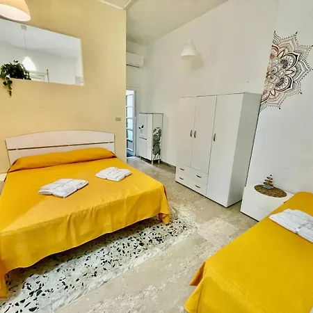 Apartman Scauri *